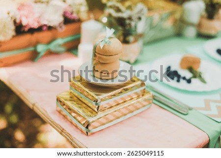 Stylish Wedding Dessert Table with Flowers and Romantic Decor — Pinterest-Inspired Setup