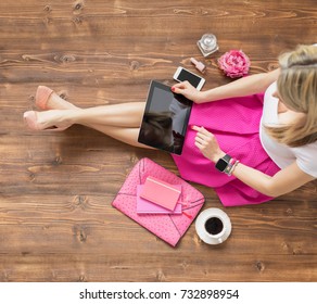 Stylish Woman Using Tablet