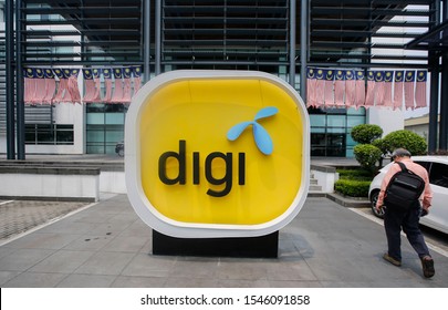 SUBANG JAYA, MALAYSIA - JUNE 28, 2019. An Telecommunication Company Logo, Digi Display At The Main Digi Headquarters Lobby In Subang Jaya.