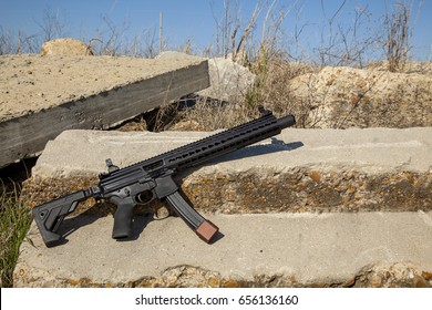 Submachine Gun