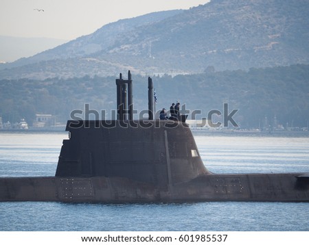 Submarine sailing