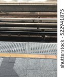 subway platform