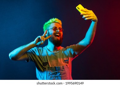 1,664 Neon selfie Images, Stock Photos & Vectors | Shutterstock