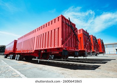Sugarcane Transfer Implement Sugarcane Transfer Implement for transporting sugarcane