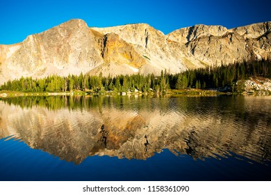 Sugarloaf Mountain Medicine Bow Peak Reflected Stock Photo 1158361090 ...