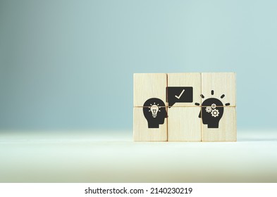 Suggestion And Consulting Concept.  
New Idea, Solution. Wooden Cubes With Personal Recommend To Advise Someone Icon On Grey Background. Business Review, Strategy Suggestion For Business Developement.