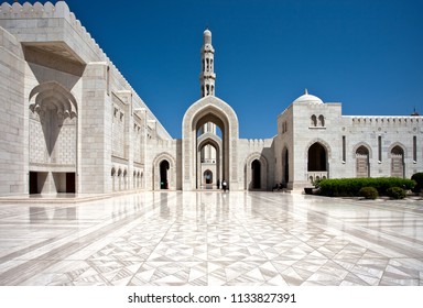 Sultan Qaboos Grand Mosque. Sultanate of Oman. 