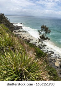 Summer in Byron Bay - NSW : Cliffs at Wategos Beach