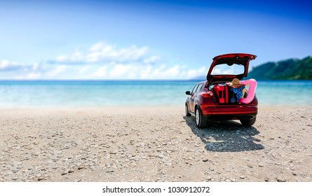 Summer Car With Suitcase And Landscape Of Beach. Free Space For Your Decoration. 