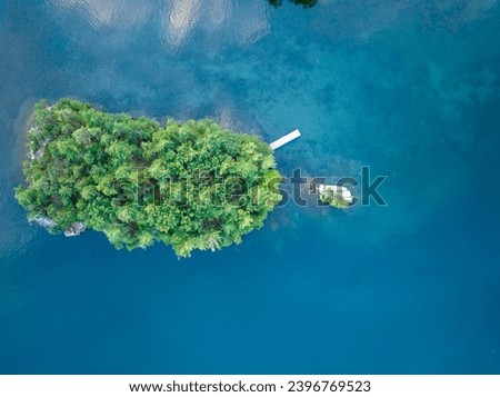 Summer cottages on islands on Saint Lawrence River Thousand Islands