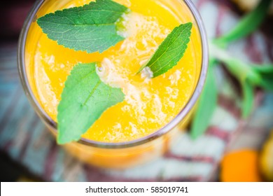 Summer Drink: Orange Mousse With Stevia