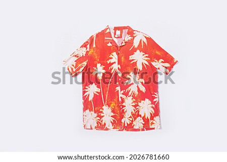 Summer palm leaf shirt with short sleeves


