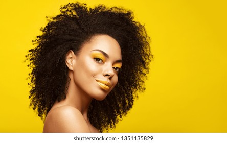 Imagenes Fotos De Stock Y Vectores Sobre Natural Hair Models