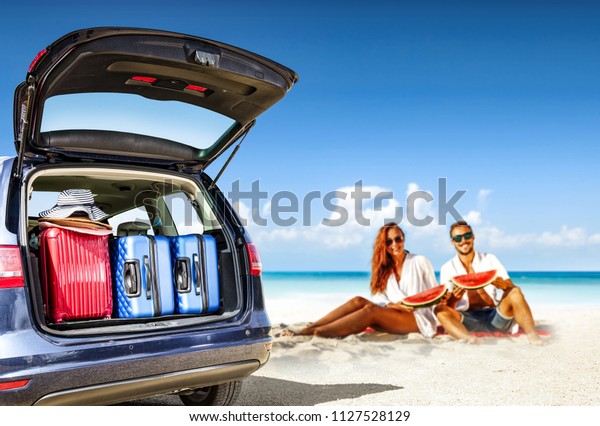Summer trip on beach and
sea landscape 