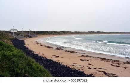 Summerland Bay On Philip Island, Victoria Australia. Place Of The Penguin Parade. The Main Penguin Viewing Area At Summerland Beach Has Tiered Seating And Provides A 180 Degree Elevated Viewing. 