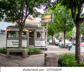 Summit, NJ /USA - 06/03/2016: Old Fashioned Diner Restaurant In A Small Suburban Town In North America