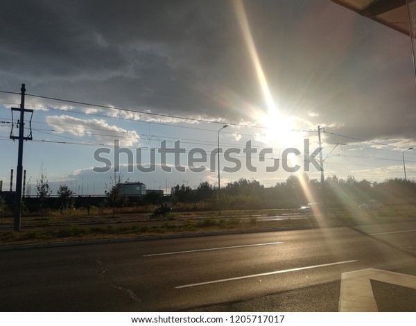 sun, cloud,\
car
