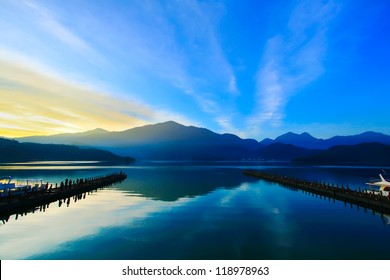 Sun Moon Lake Dawn