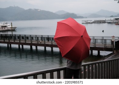 Sun Moon Lake Red Umbrella