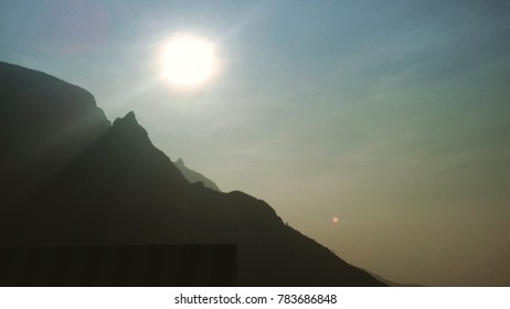 sun and mountains