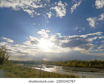 sun sun sun on the river