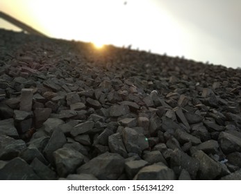 sun rays in the rocks