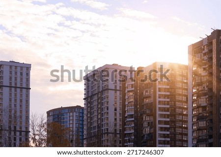 The sun is reflected in the building. Sunlight and beautiful cityscape, modern buildings and city streets, public place