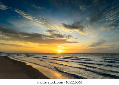 Sun Rise Time At Hua-Hin Beach In Thailand