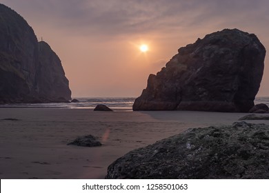 sun and rock formations at ruby beach