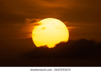 The sun at sun set