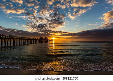 Sun Set Naples Pier Florida