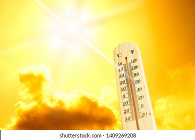 The sun shines hot in the summer, with heat gauges.