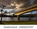 Sundown photo of the interstate bridge across the Snake River connecting Lewiston ID and Clarkston WA