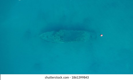 15,318 Sunken ships Images, Stock Photos & Vectors | Shutterstock