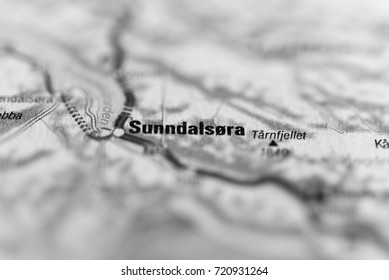 Sunndalsora on map.