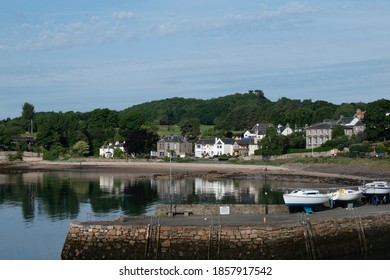 Sunny Aberdour Harbour Fife Coast 