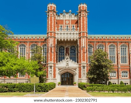 Sunny view of the Bizzell Memorial Library of University of Oklahoma at Oklahoma