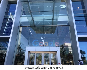 Sunnyvale, CA (USA) - September 22, 2017.  One Of Google's Newest Office Buildings In Moffet Place, Located In The Center Of Silicon Valley's Tech Boom.