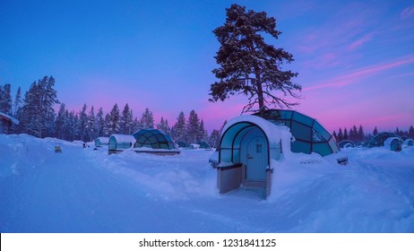 Imagenes Fotos De Stock Y Vectores Sobre Dome Room