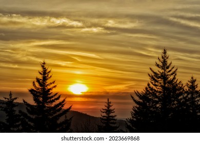 Sunrise Along The Highland Scenic Highway, A National Scenic Byway, Pocahontas County, West Virginia, USA