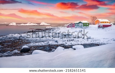 Sunrise in Justad fishing village. Great winter view of Vestvagoy island with colorful wooden houses. Splendid outdoor scene of Lofoten Islands, Norway, Europe. Traveling concept background. Foto stock © 