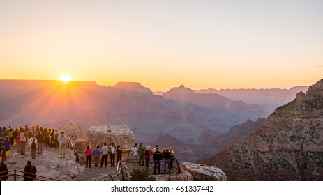 Sunrise From Mather Point In Grand Canyon