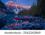 Sunrise at the Moraine lake 