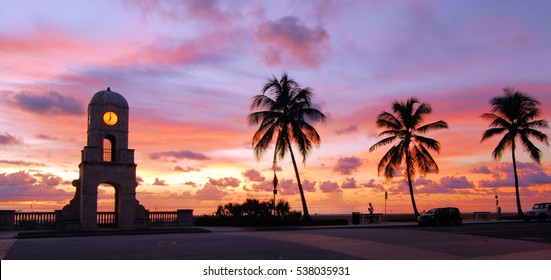 Sunrise on Palm Beach Island, Florida / Palm Beach Time