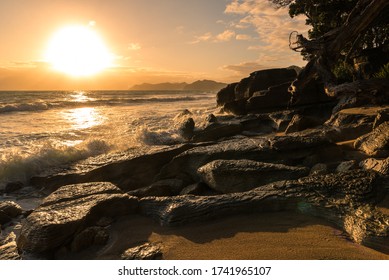 Sunrise On The Waipu Cove Cliff Walkway