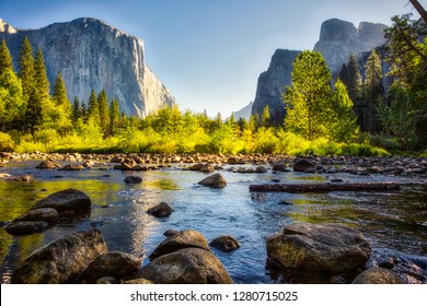 Sunrise on Yosemite Valley, Yosemite National Park, California - Powered by Shutterstock