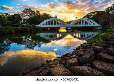 24 Rainbow bridge haleiwa Images, Stock Photos & Vectors | Shutterstock