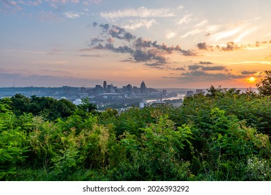 Sunrise Over Cincinnati From Devou Park