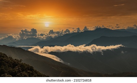 Sunrise over the mountains of the Sierra Nevada de Santa Marta on the way to Lost City
