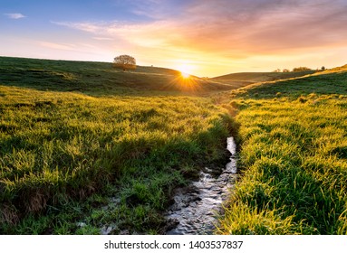 Sunrise shining in the valley - Powered by Shutterstock